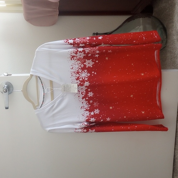 Snowflake Top - Picture 1 of 1